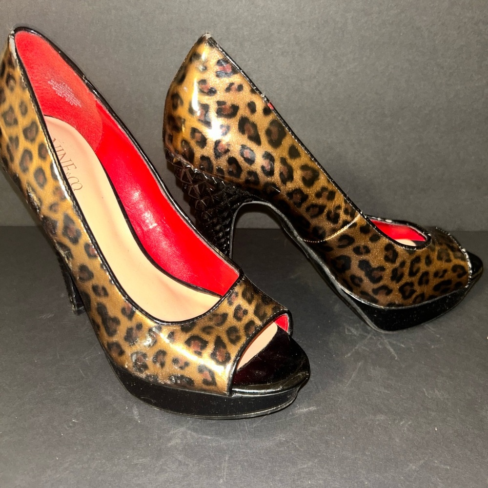 Stylish Leopard Print Peep Toe Heels